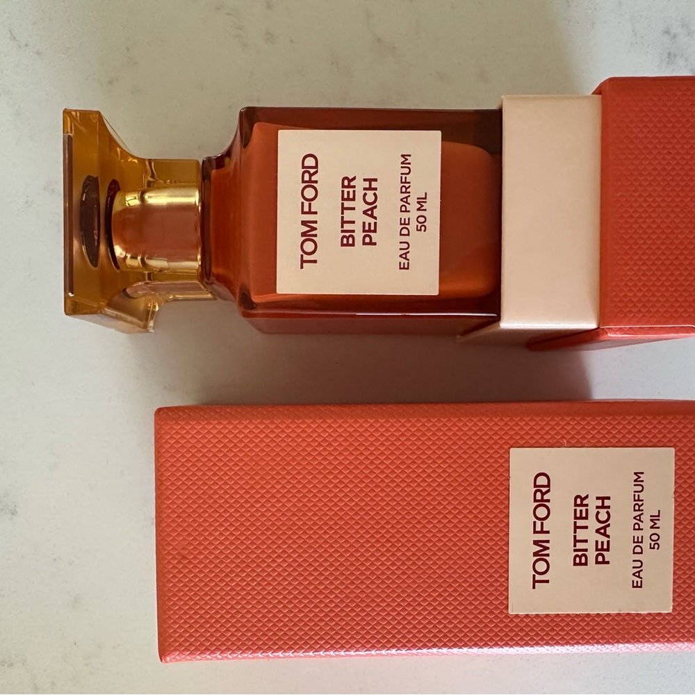 Tom Ford Bitter Peach AUTHENTIC - Picture 2 of 2